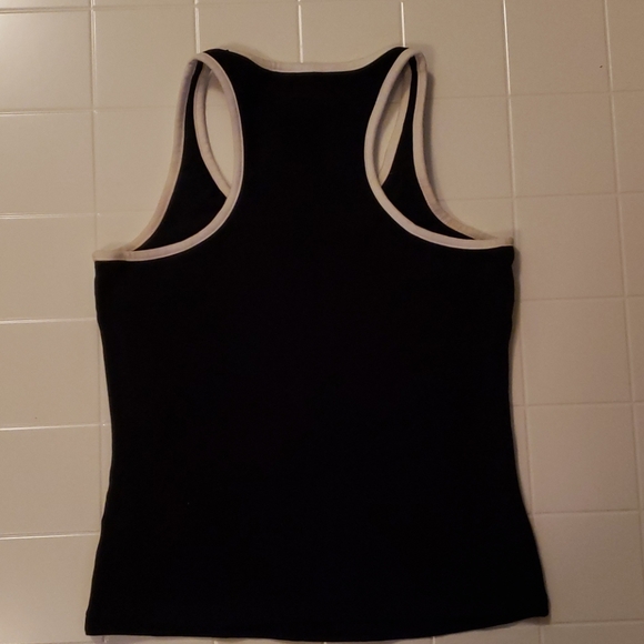 Workout tops - Picture 2 of 11